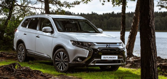 Две модели Mitsubishi оснастили сервисом «Яндекс.Авто»