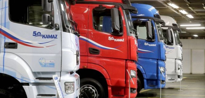 «КамАЗ» и Sollers придумали уже 4 варианта для слияния