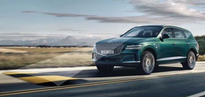 Названа стоимость кроссовера Genesis GV80