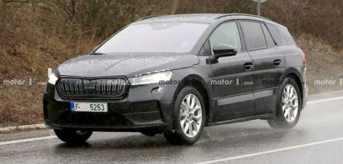 На тесты выехал электрокроссовер Skoda Enyaq