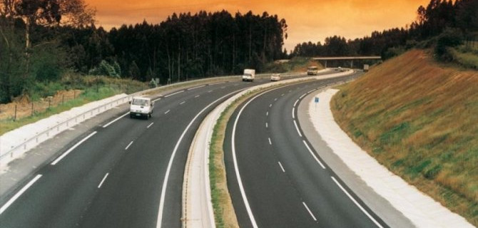 На некоторых федеральных трассах могут увеличить скоростной лимит