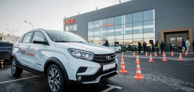 ТЕХИНКОМ LADA. Парковка без сомнений