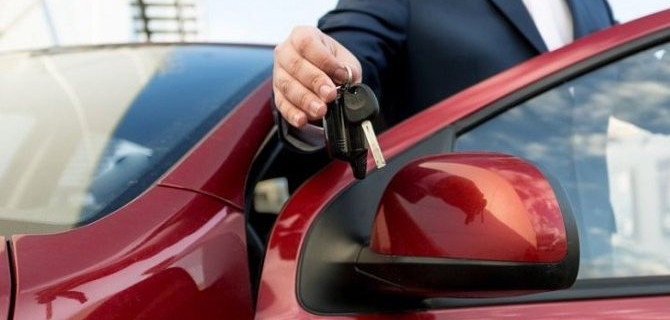 Аренда автомобиля или такси? Что выгоднее?