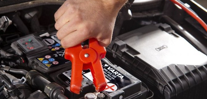 Признаки скорой поломки и советы по тому, как следить за автомобильным аккумулятором