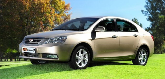 Падение рубля: в России подорожают автомобили Geely