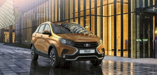«АвтоВАЗ» приостановит выпуск Lada Xray Cross