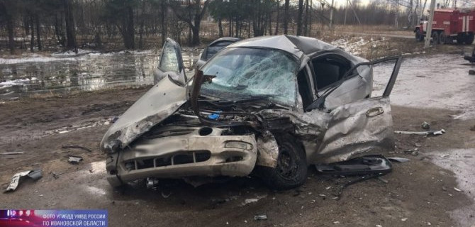 Два человека погибли в ДТП в Ивановской области