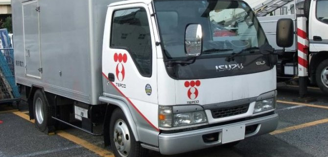 Падение рубля: фирма Isuzu заморозила российские цены