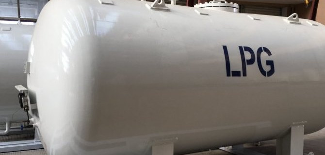 Пандемия: в перечень товаров первой необходимости включены все виды газомоторного топлива