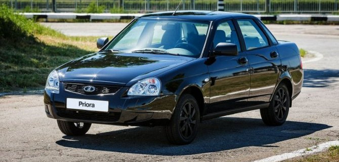 Падение рубля: в России выросли продажи подержанных машин