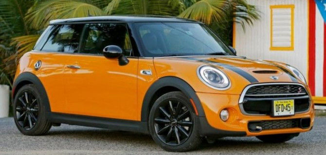 Автомобили Mini вновь получат «механику»
