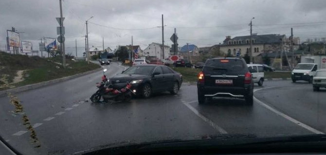 17-летний мотоциклист пострадал в ДТП в Севастополе