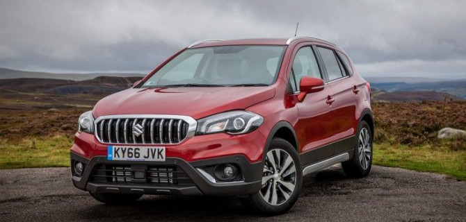 Падение рубля: в России опять подорожали машины Suzuki