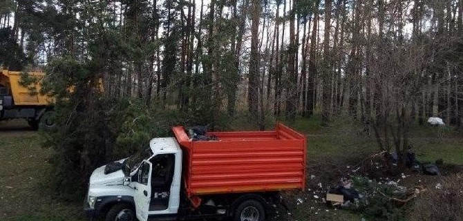 Водитель самосвала погиб в ДТП в Воронеже