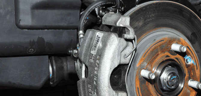 Как узнать об износе тормозных колодок автомобиля по звуку