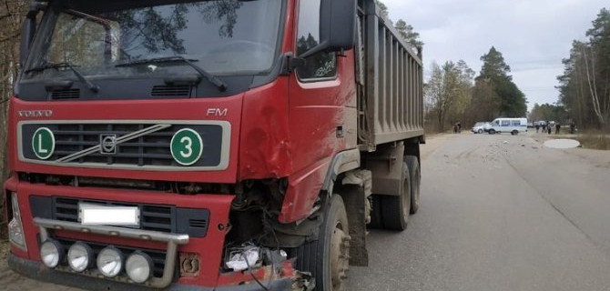 В ДТП с грузовиком в Угличском районе погиб мотоциклист