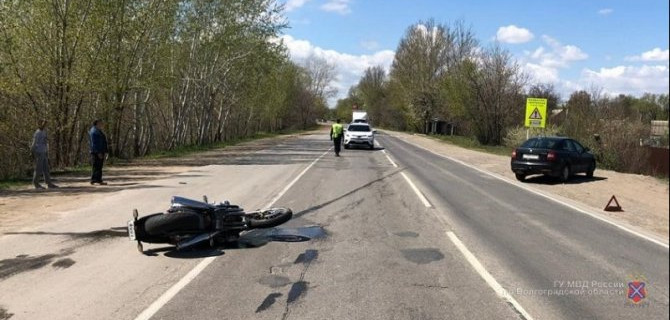 14-летний подросток на мопеде погиб в ДТП в Городищенском районе