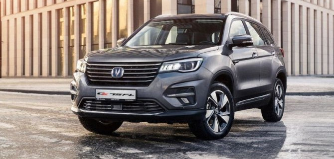 В России начались продажи нового кроссовера Changan