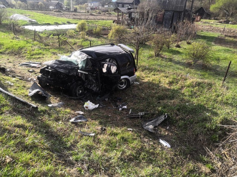 Пассажирка иномарки погибла в ДТП в Приморском крае (2)