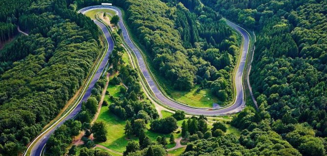 Пандемия: «Нюрбургринг» открыли для любительских заездов