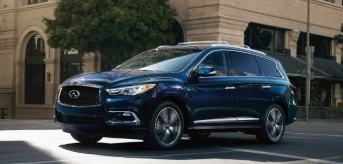 Падение рубля: подорожали три модели Infiniti