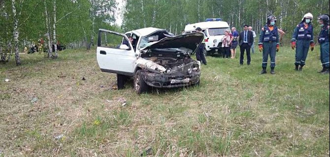 При опрокидывании машины в Челябинской области погиб молодой водитель