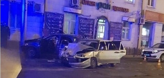 Три человека пострадали в ДТП в центре Иркутска
