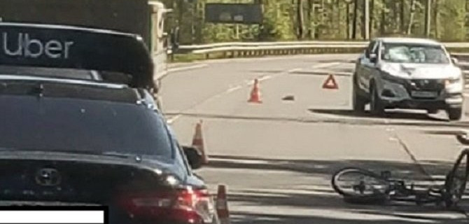 Под Петербургом насмерть сбили велосипедиста