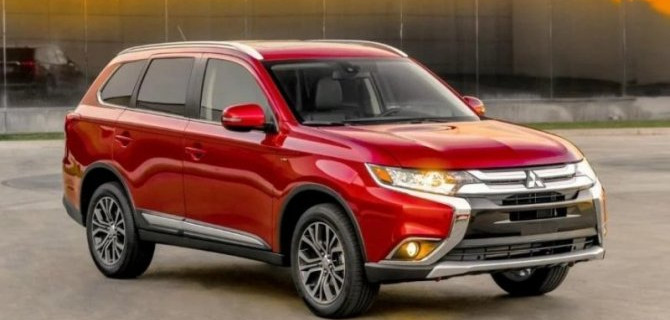 Падение рубля: вновь подорожал Mitsubishi Outlander