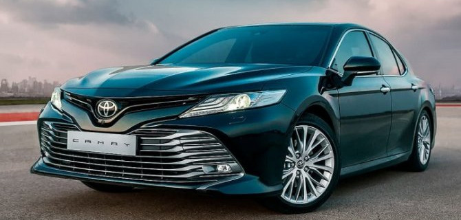 В Армении подешевеют Toyota Camry и RAV4 — потому что будут экспортироваться из России, а не из Японии