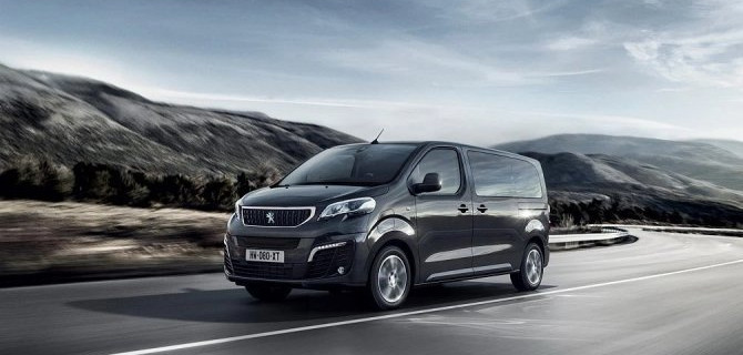 Представлен электрический фургон Peugeot e-Traveller