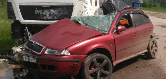 Два человека погибли в ДТП в Ярославской области