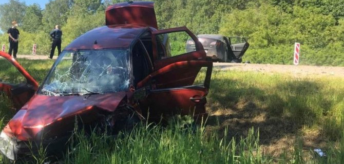 Что в России отвлекает от дороги?