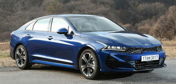 Новый седан KIA K5: какой будет российская версия?