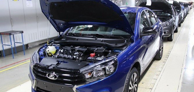 «АвтоВАЗ» всё лето будет работать полную рабочую неделю