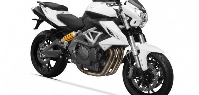 Начались продажи нового мотоцикла Benelli 