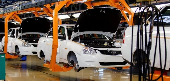 «АвтоВАЗ» отменил индексацию зарплат