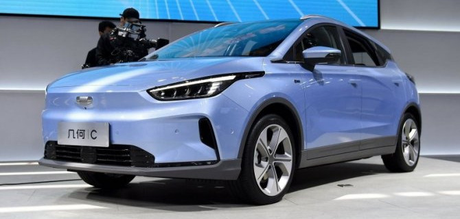 Представлен новый электрокроссовер Geely