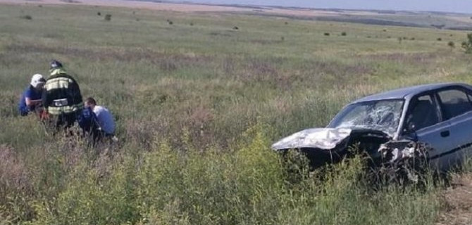 Три человека пострадали в ДТП в Ростовской области