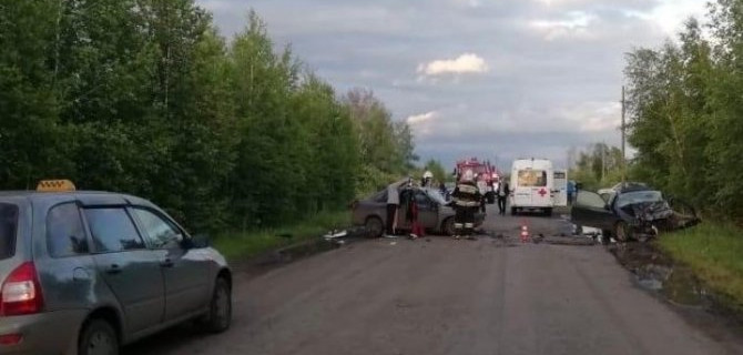Два человека погибли в ДТП в Омской области