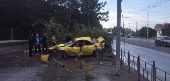 В ДТП в Омске погиб водитель иномарки