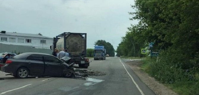 19-летний водитель погиб в ДТП в Новомосковске