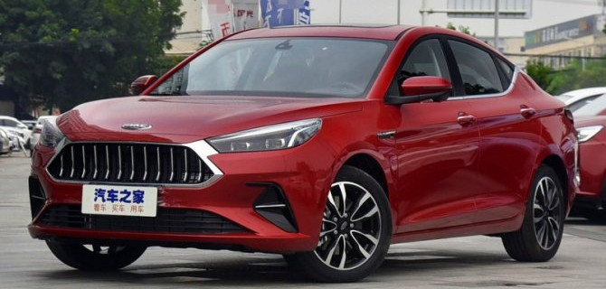 В Россию приедет новый лифтбек от JAC Motor