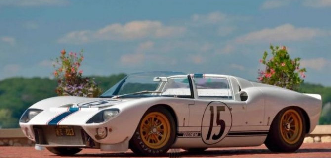 На аукцион выставлен Ford GT Roadster, участвовавший в гонках «24 часа Ле-Мана»
