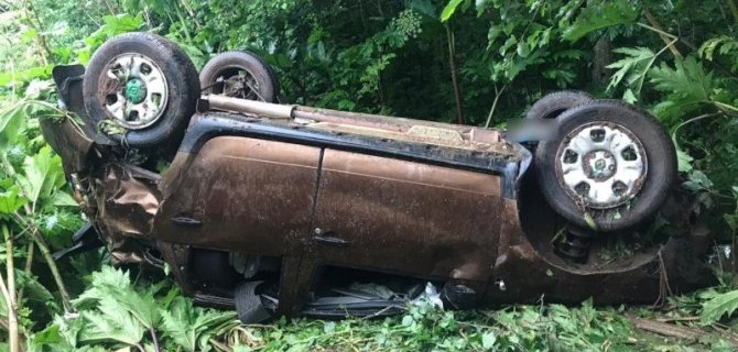 В Тверской области при опрокидывании автомобиля погиб водитель