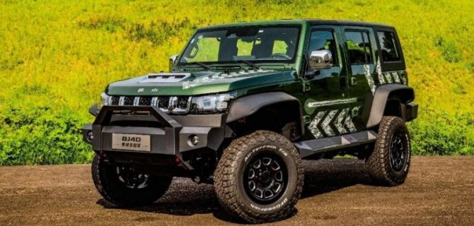 В Китае начались продажи новой модификации Beijing BJ40