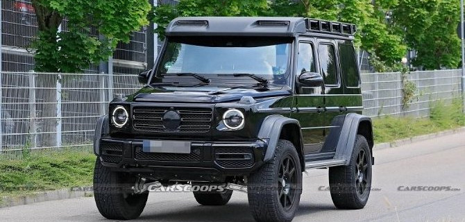 Папарацци сфотографировали брутальный Mercedes-AMG