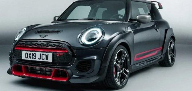 Mini JCW GP вновь покоряет «Нюрбургринг»