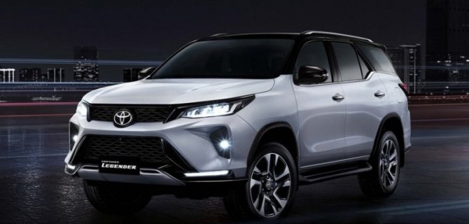 В России сертифицированы две рестайлинговые модели Toyota