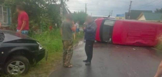 2-летняя девочка серьезно пострадала в ДТП в Клинцах